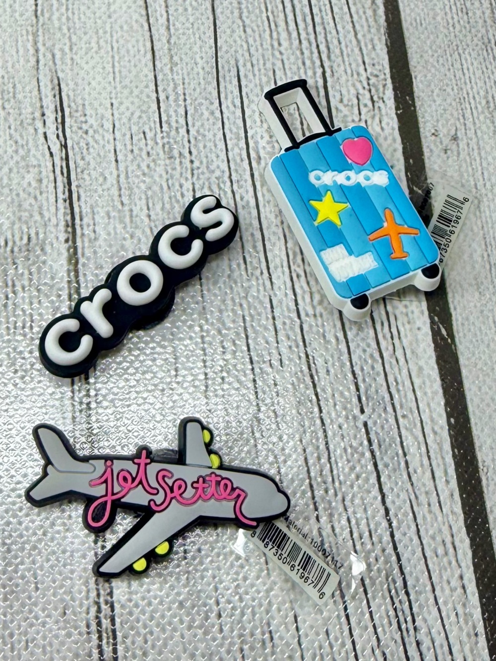 BRAND NEW Genuine Crocs Jet Setter (Airplane & Luggage) Jibbitz